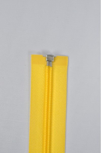 ZIP030  3號拉鏈  成衣單頭拉鏈   開尾拉鏈款式  聚酯牙拉鏈款式  不設單獨拉鍊訂購 側面照